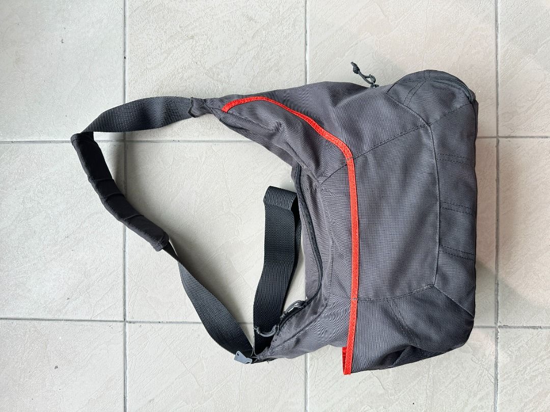 Passport sling iii 2025