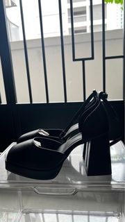 (Category: ) located in . Submitted by Silvy.t (Listing ID 1279776401, Image 1). Description: .
