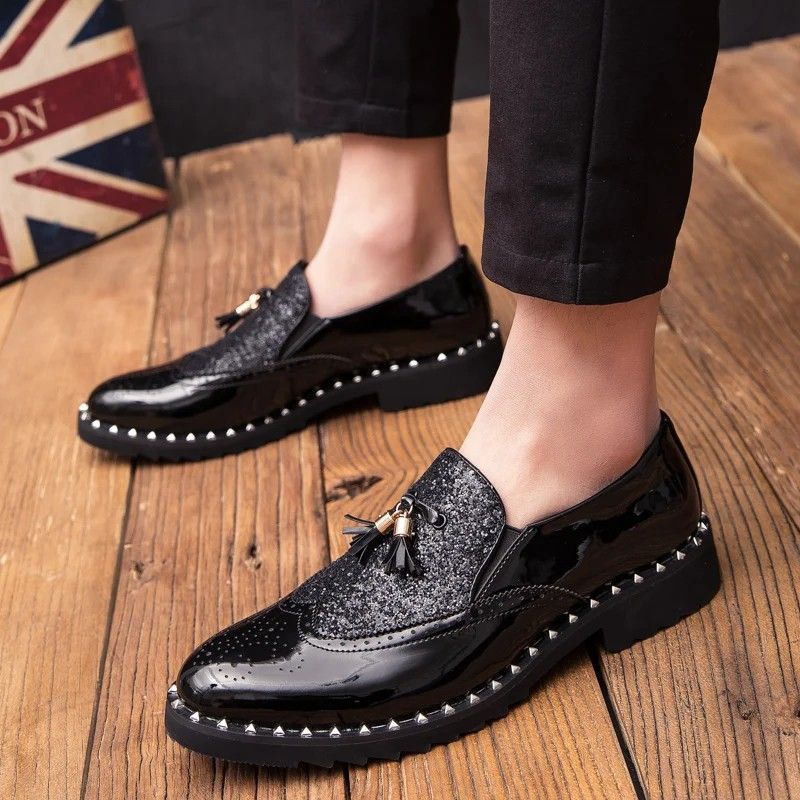 Formal shoes glossy top