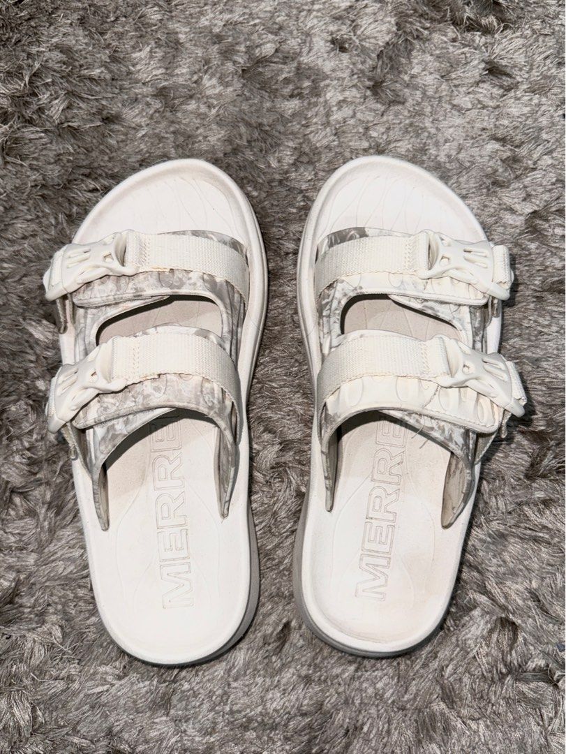 Merrell hotsell white sandals