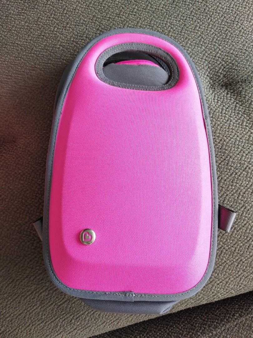 Munchkin cool bottle hotsell bag