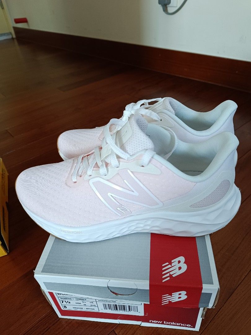 New balance top dc 38
