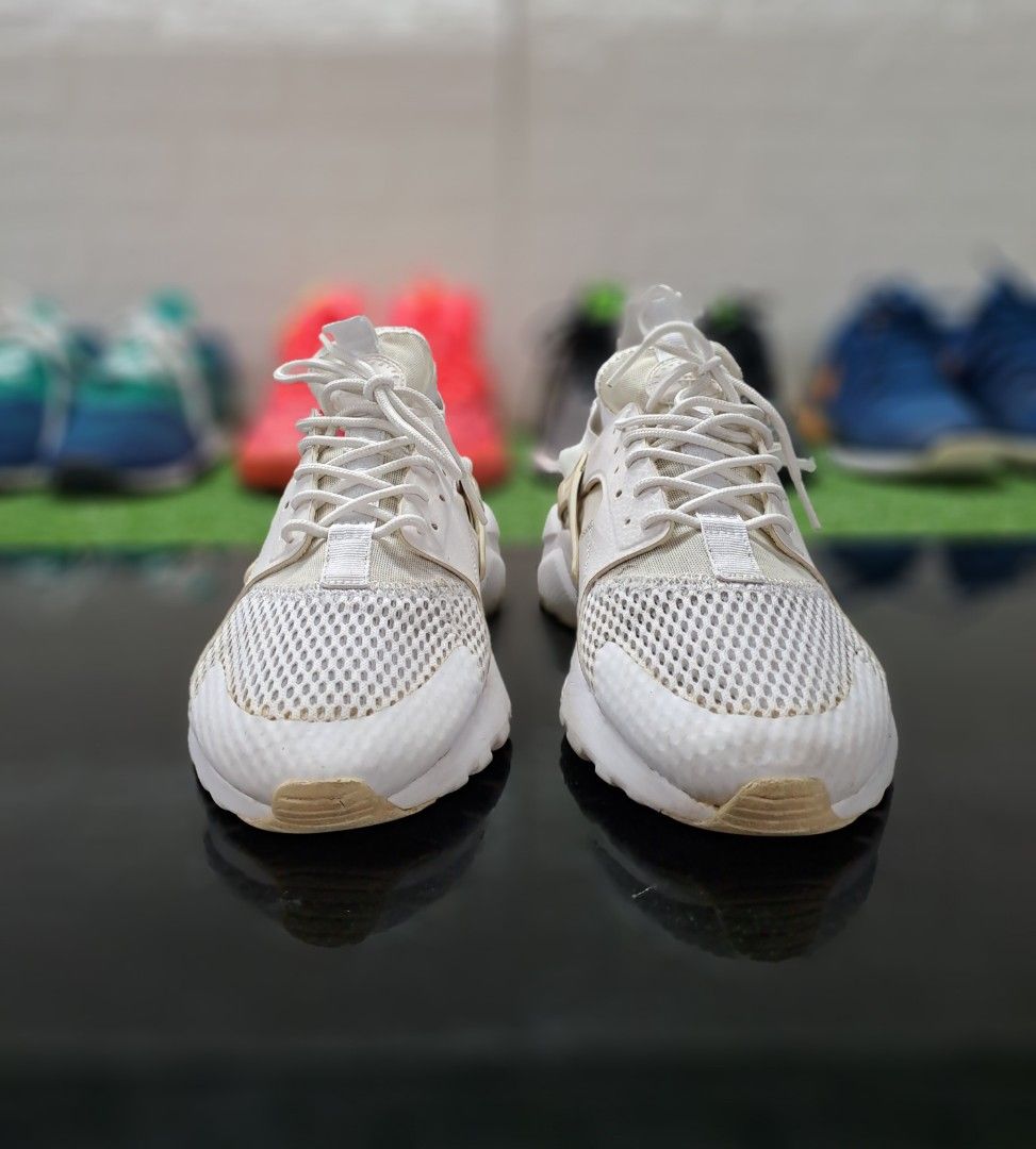 Nike huarache ultra sales outfit