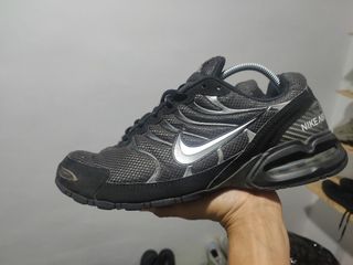 NIKE LUNARGLIDE 9 Men s Fashion Footwear Sneakers on Carousell