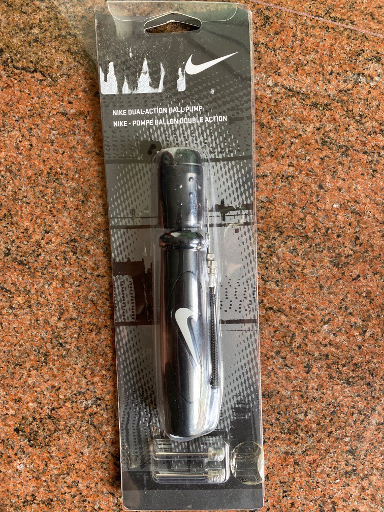 Nike dual action ball top pump