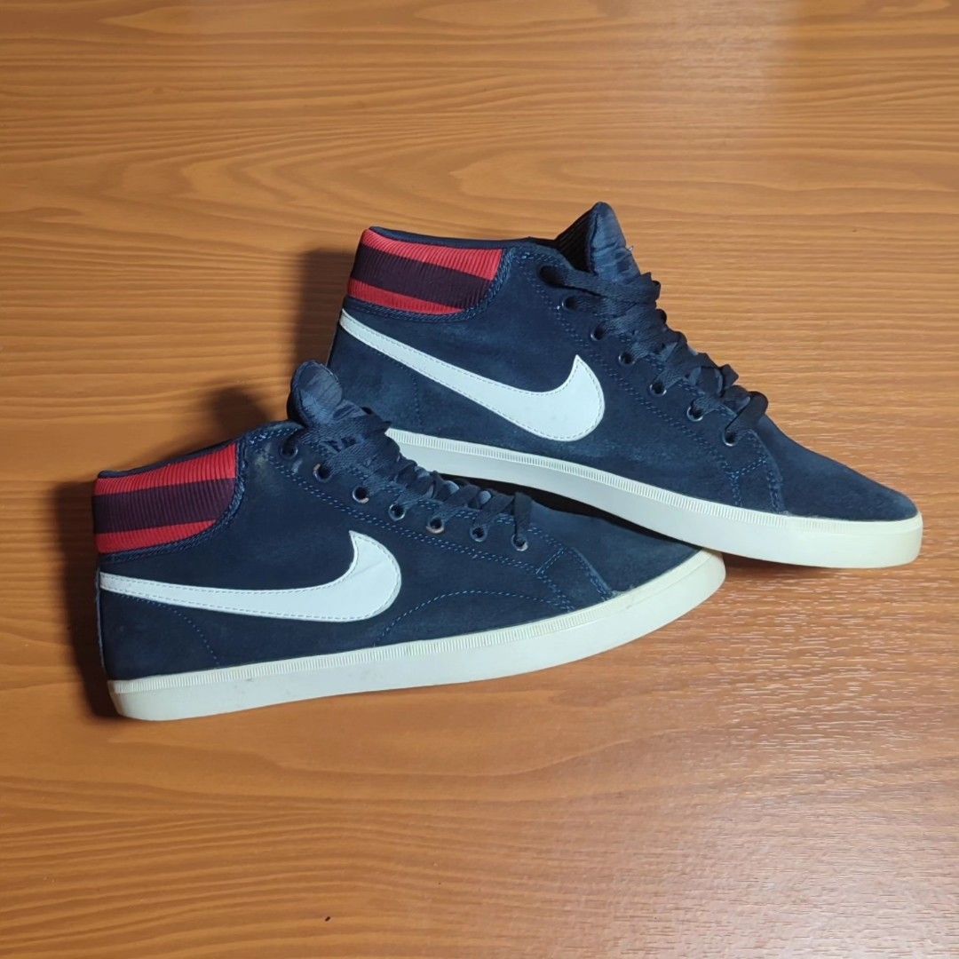 Nike eastham txt deals