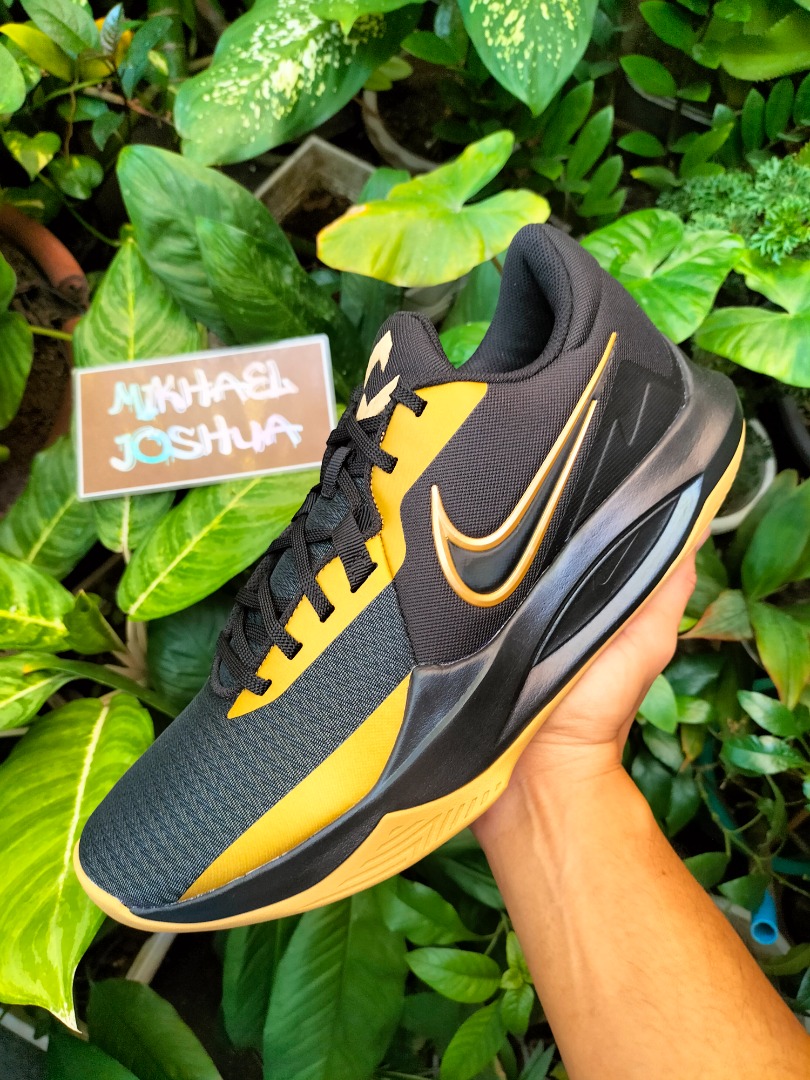 nike precision 3 gold