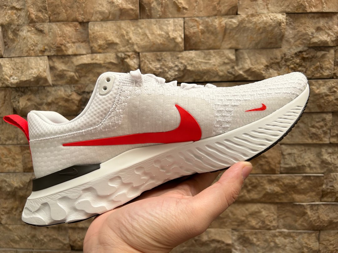 Off white epic react sales