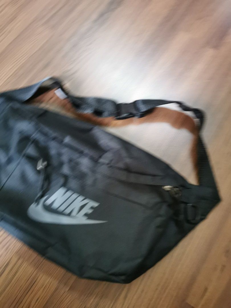 mens nike waist bag