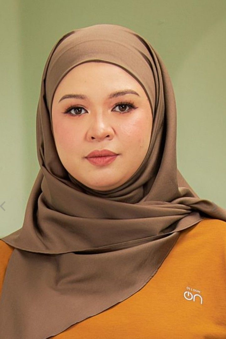 Olloum Satin Silk Rayon Tie Back Dark Olive, Women's Fashion, Muslimah  Fashion, Hijabs on Carousell