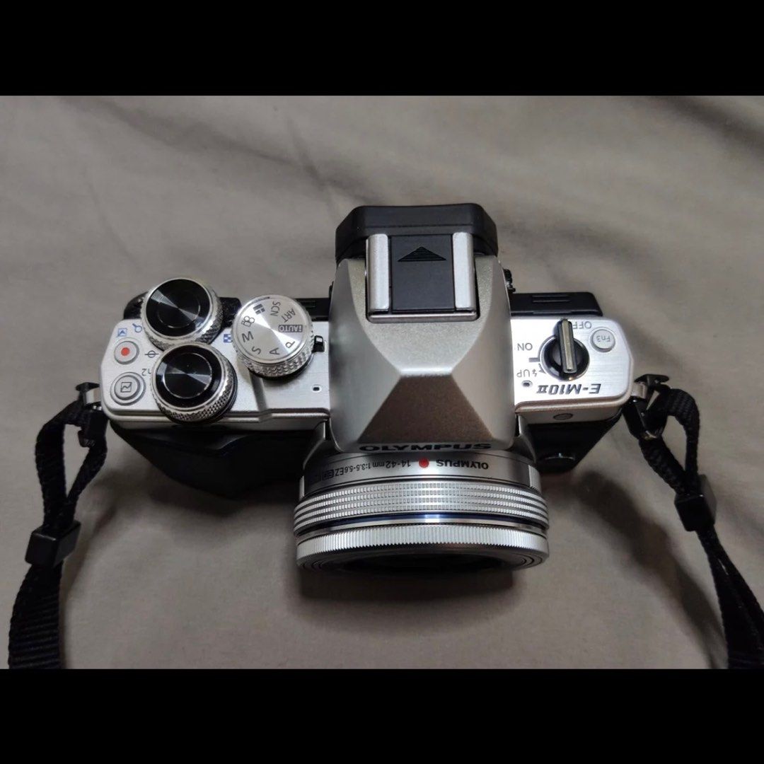 Olympus EM 10 Mark II, Photography, Cameras on Carousell