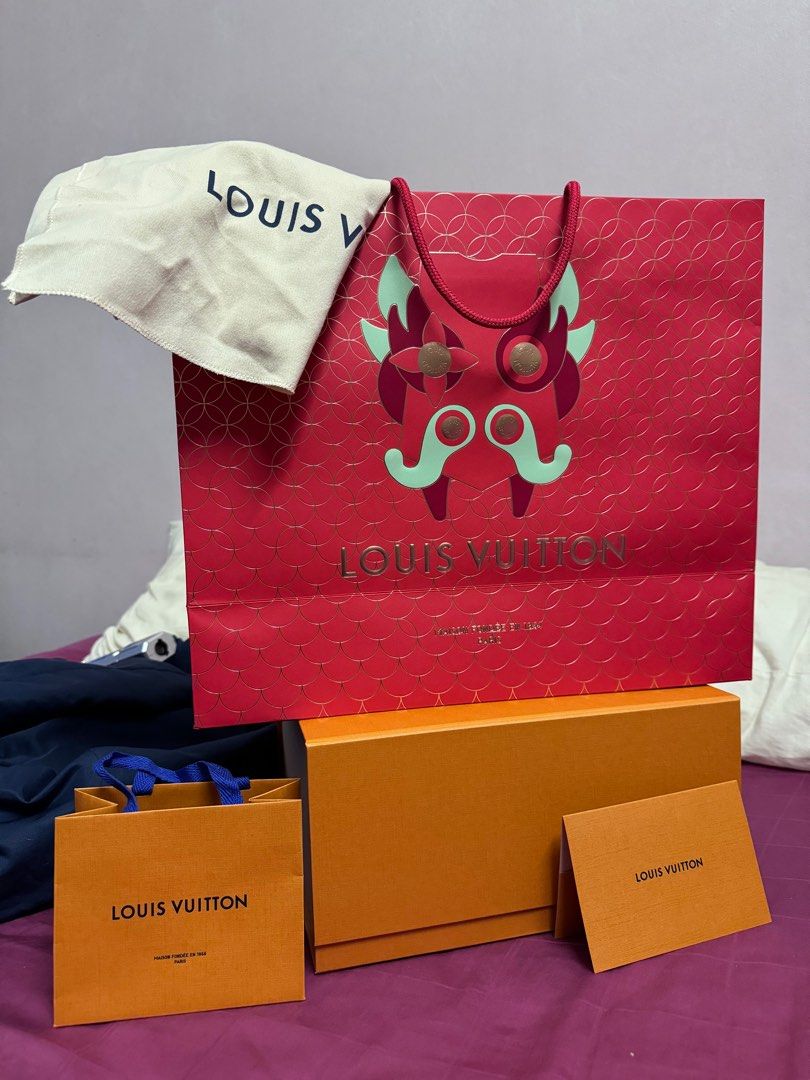 Louis vuitton paper bag original deals