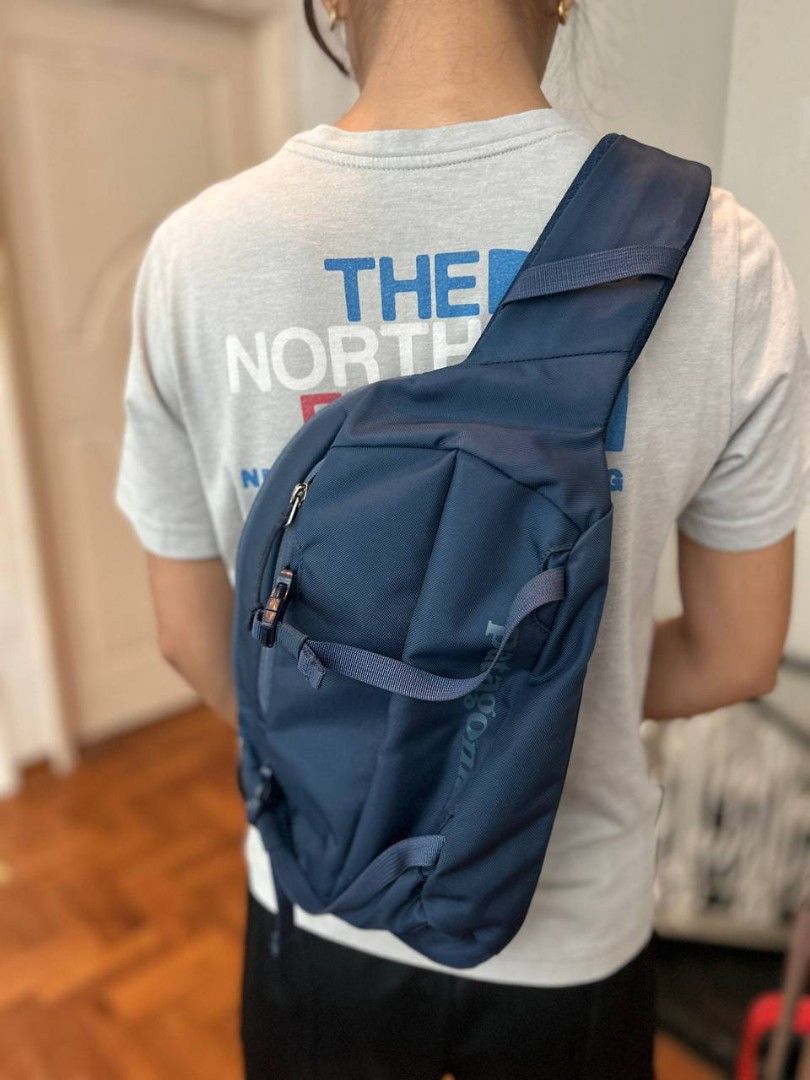 Patagonia men's store sling bag