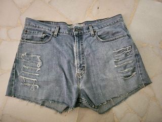 (Category: ) located in . Submitted by lovepetals (Listing ID 1279779415, Image 1). Description: .