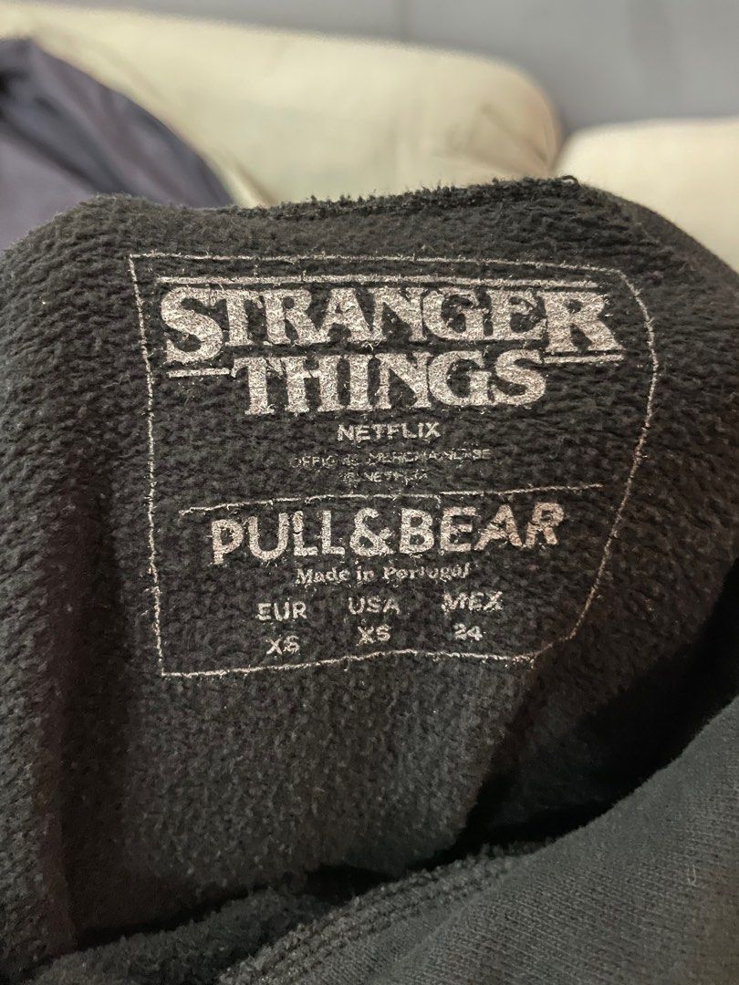 Pull and bear stranger things hoodie new arrivals