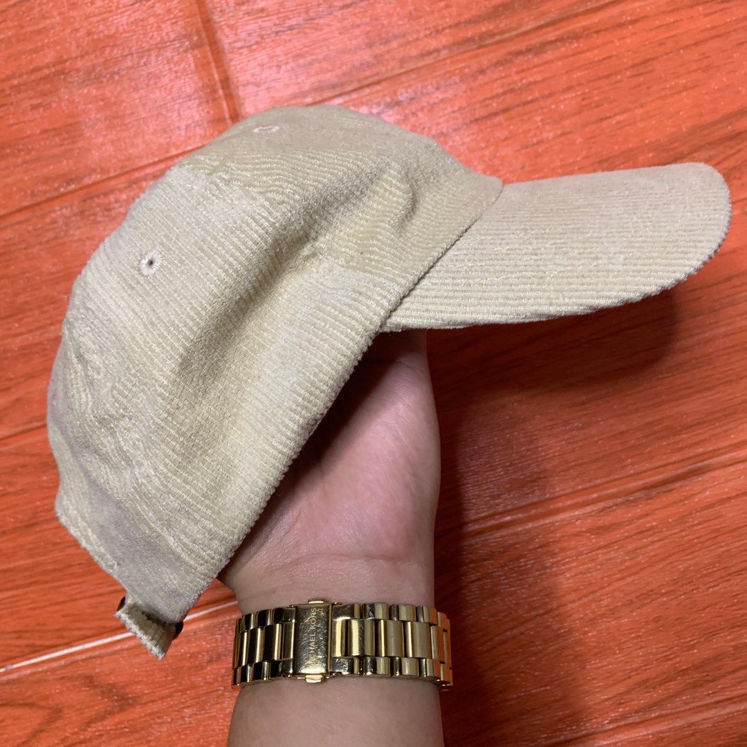 Ralph Lauren RL Corduroy Cap (Category: Caps & Hats) located in Quezon City. Submitted by donklasiko (Listing ID 1279749179, Image 2). Description: Condition: 9.5+/10 Pristine condition Issue: non Refer to the dimension 🤗 NO RETURN, NO EXCHANGE & NO REFUND! Please manage your expectations, this is a secondhand item. What you see is what you get 😊 MOP: GCASH, BDO ONLINE or COD SHIPPING: LALAMOVE, MR SPEEDY, JRS OR LBC. MEET UP: SM NORTH NORTH TO