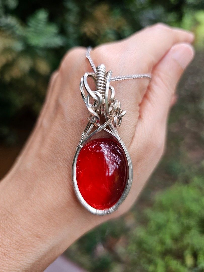 Red pendant set outlet