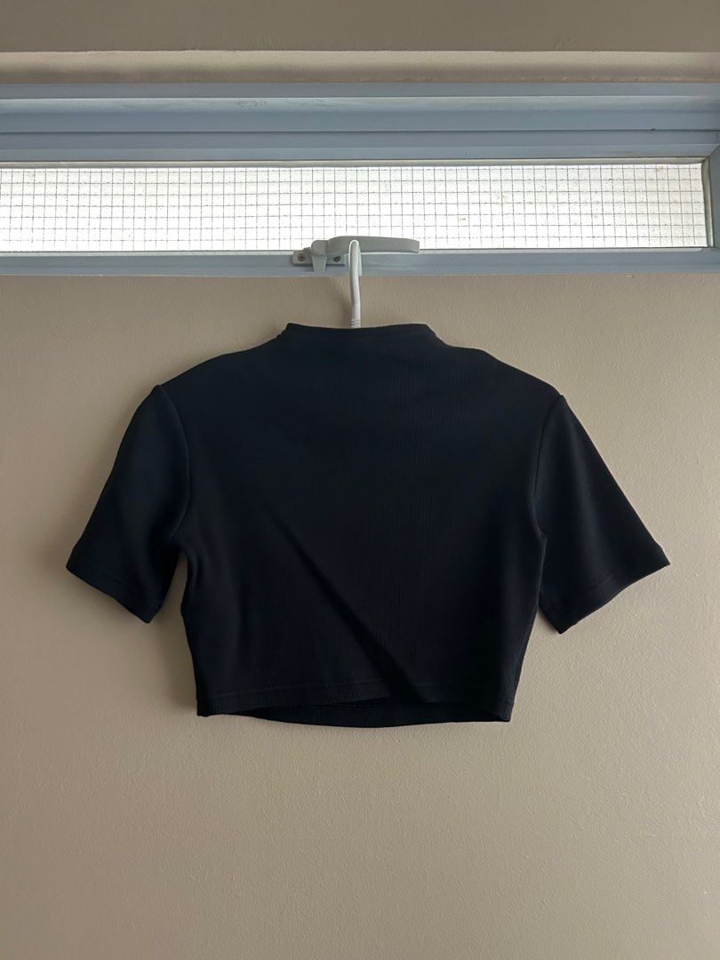 Reebok sport top hot sale