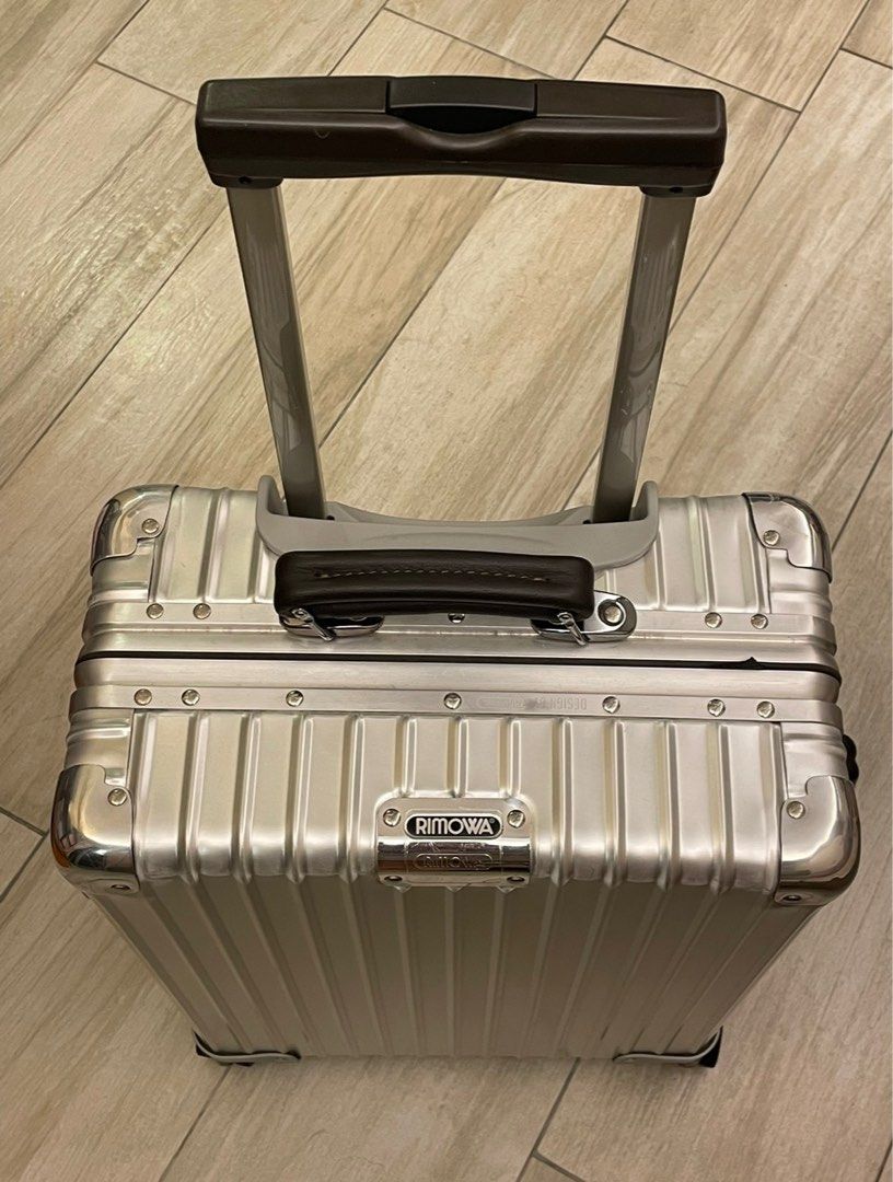 Rimowa Classic Flight 21 Carousell