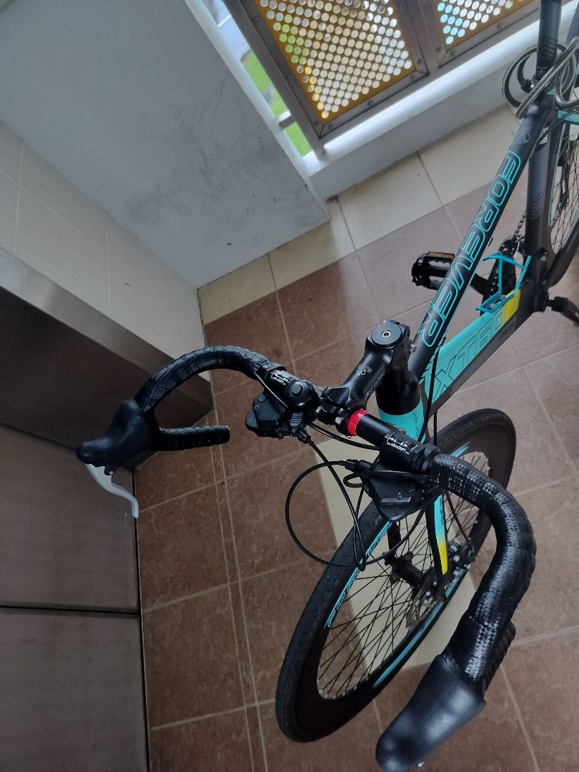 Road bike almost new