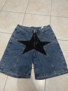 (Category: ) located in . Submitted by beeeyah (Listing ID 1279777702, Image 1). Description: .