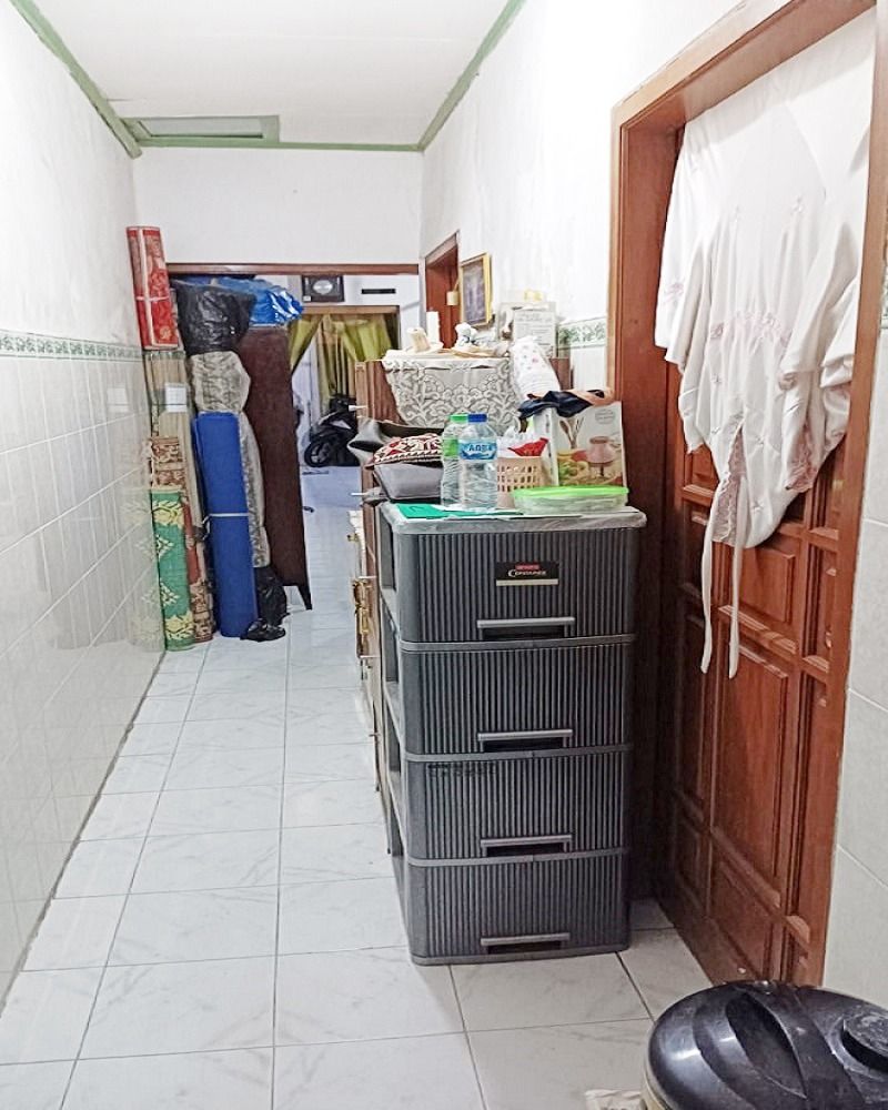 rumah_dijual_di_surabaya_dekat_1705408262_fe4afb9c_progressive