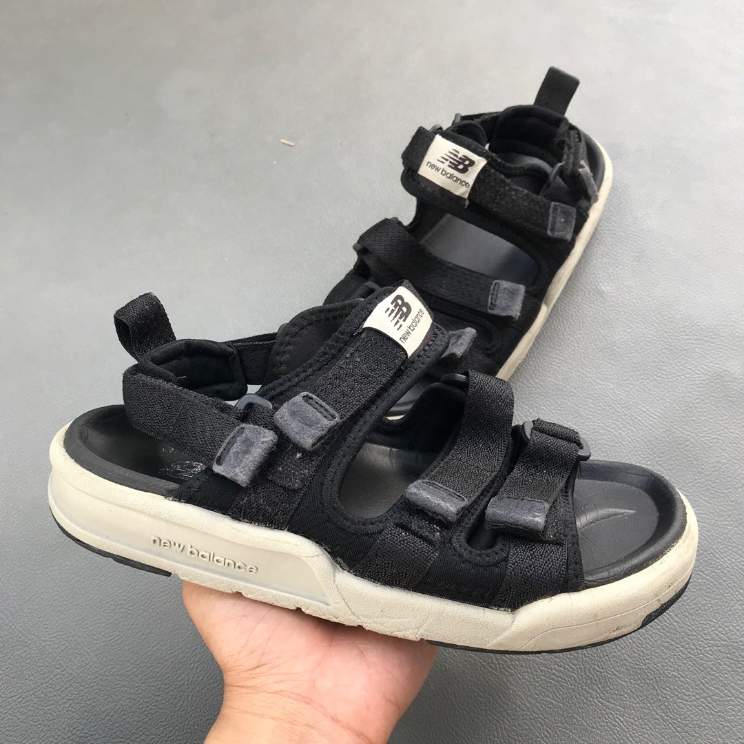 Sandals New Balance Caravan Fesyen Pria Sepatu Sandal di Carousell