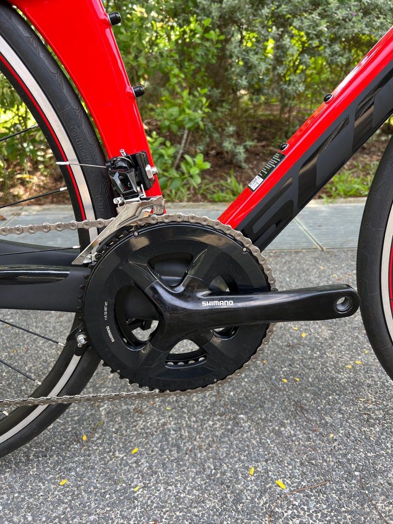 Scott bike red top and black