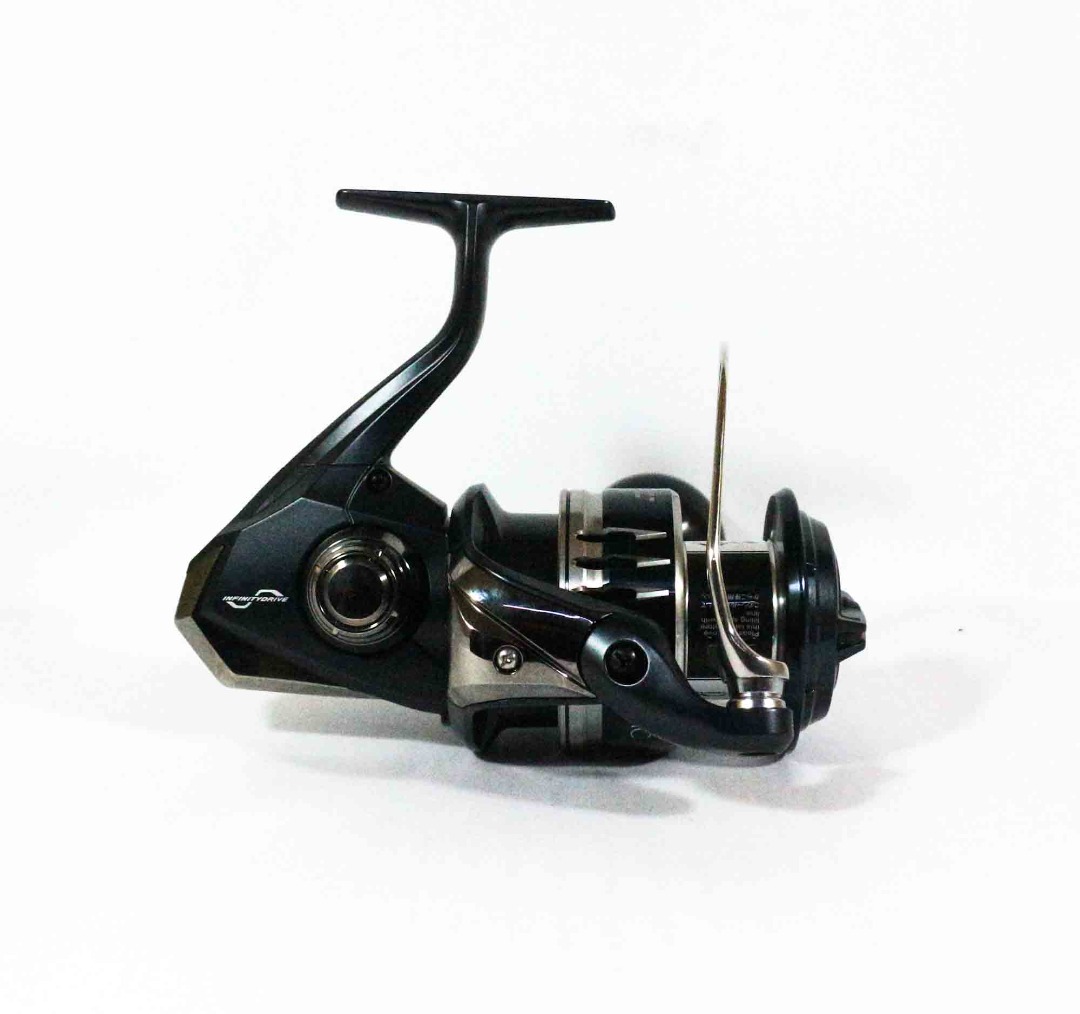 Shimano Reel Spinning Stradic SW 6000 XG 2020, Sports Equipment, Fishing on  Carousell