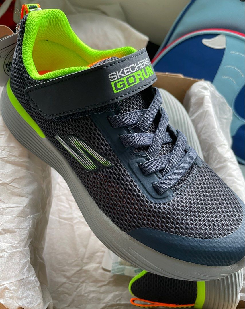 Sketchers size 16 clearance