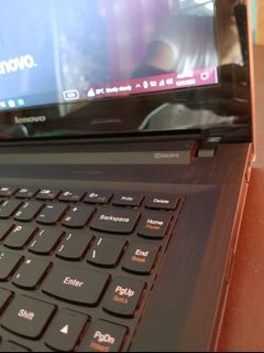 Sold na po yan. Ito na available.

-Lenovo Intel Core i5 upto 2.60ghz
8gb ram upto 16gb max 128gb ssd 
14inch  led HD malinaw
3D Dual speakers loud Dolby DTS Audio
builtin webcam 
Wifi plus Bluetooth
Windows 10 and ms Office installed