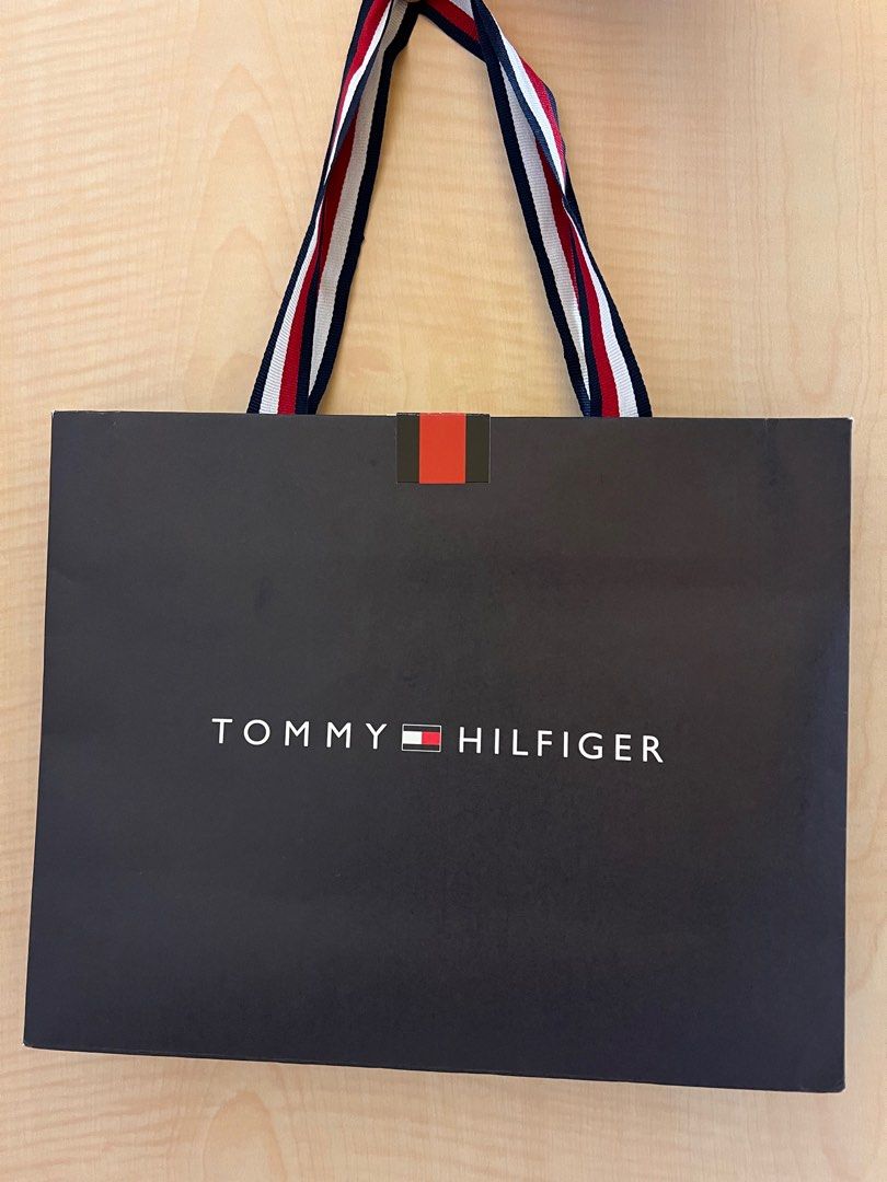 Tommy hilfiger cheap shopping paper bag
