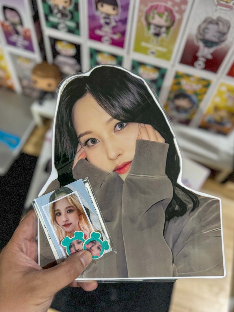 Twice Candy Bong Lightstick v3 + Official Photocards + Freebies, Hobbies & Toys, Memorabilia