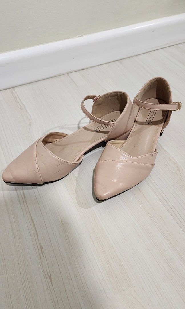 Peach high heel on sale shoes