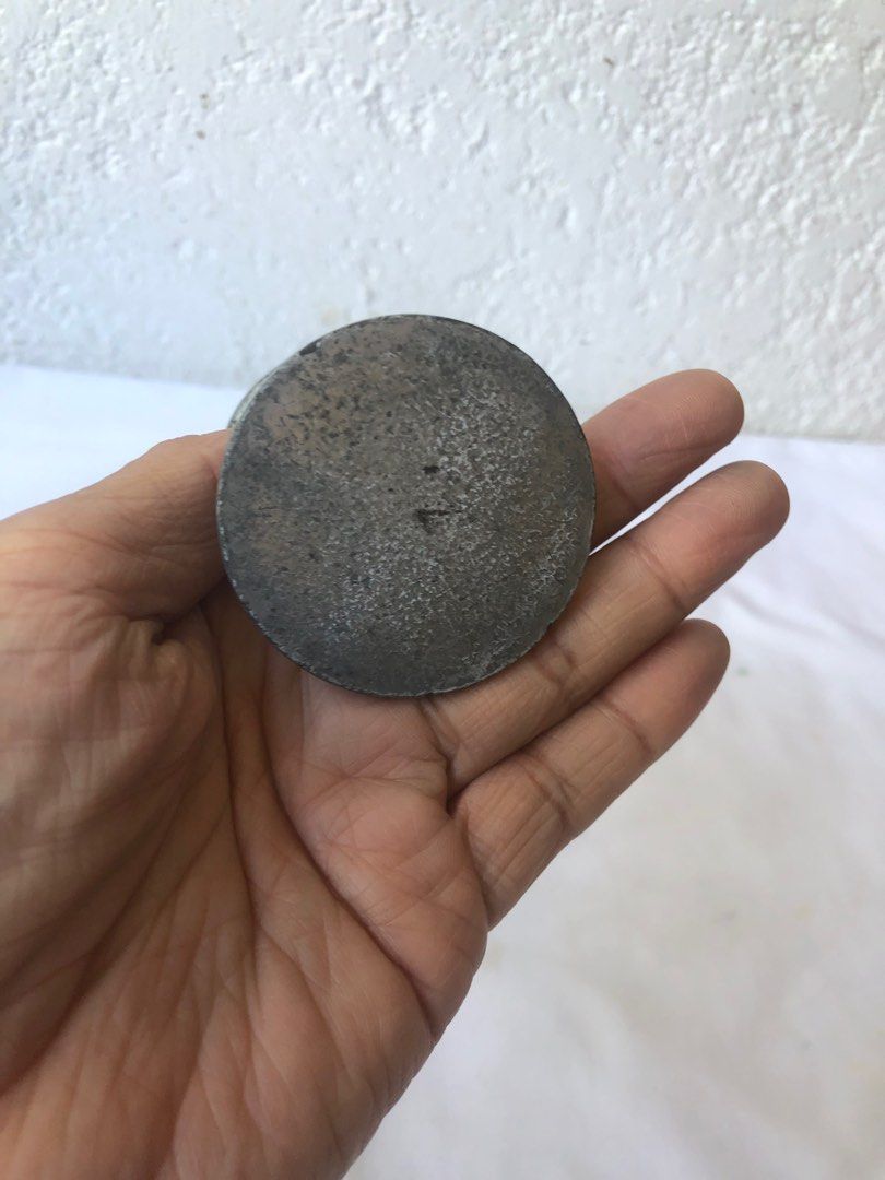 Vintage Aluminum Espresso Tamper (Category: Coffee & Tea Tableware) located in Paranaque City. Submitted by rookie33 (Listing ID 1279821067, Image 2). Description: Gcash.