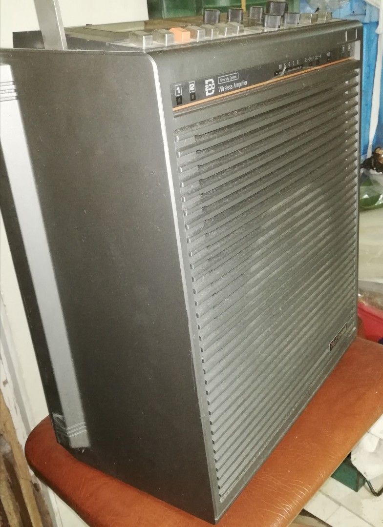 vintage national wireless amplifier (Category: Soundbars, Speakers & Amplifiers) located in Paranaque City. Submitted by 4thestate.surplusan (Listing ID 1279888846, Image 2). Description: a,vtg national wireless amplifier fr japan. tested tape and recorder, w microphone, 110-volts.