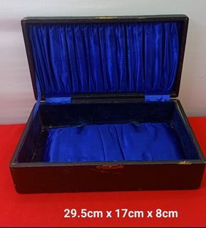 Vintage wooden jewelry box from UK for 250 *AB18