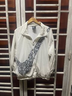 (Category: ) located in . Submitted by hasrol0728 (Listing ID 1279871377, Image 1). Description: .