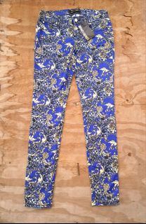 (Category: ) located in . Submitted by Ez_Cute_Closet (Listing ID 1279893788, Image 1). Description: .