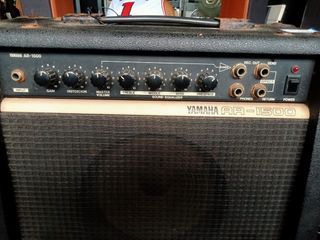 Yamaha AR 1500 Guitar amplifier