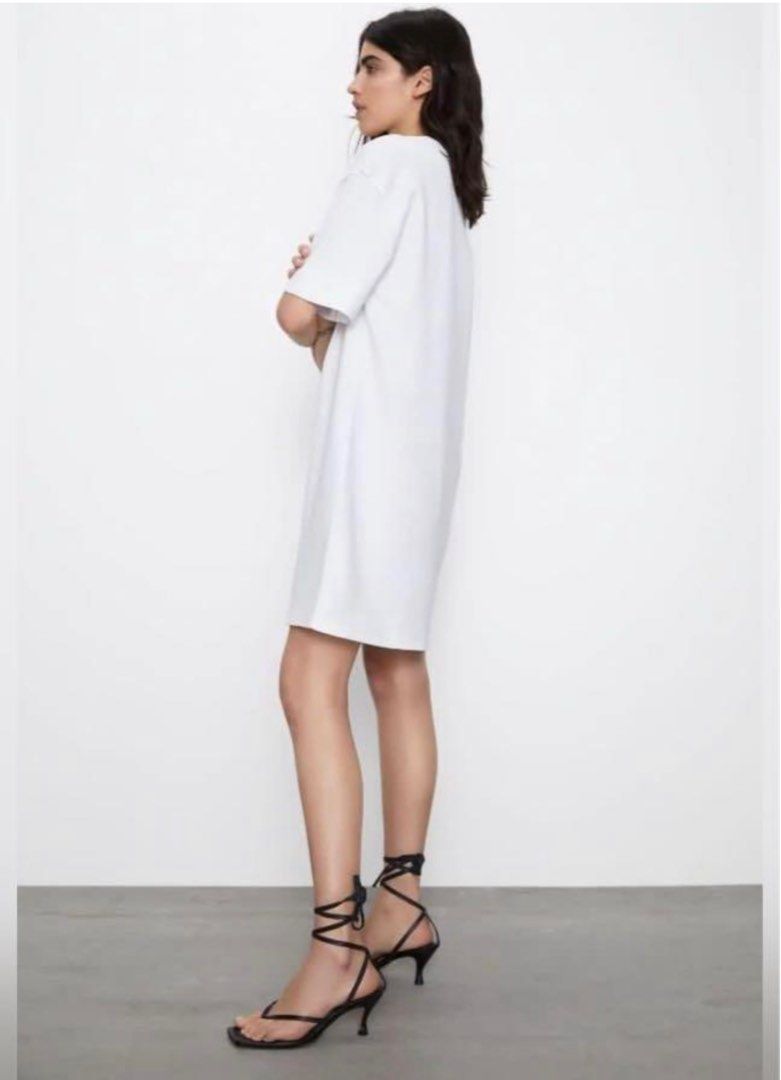zara t shirt dress Trafaluc Floral T-Shirt Women's Front pocket and flap detail Zara Lace T Shirt Dress