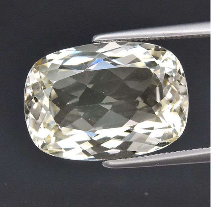 Light yellow deals topaz
