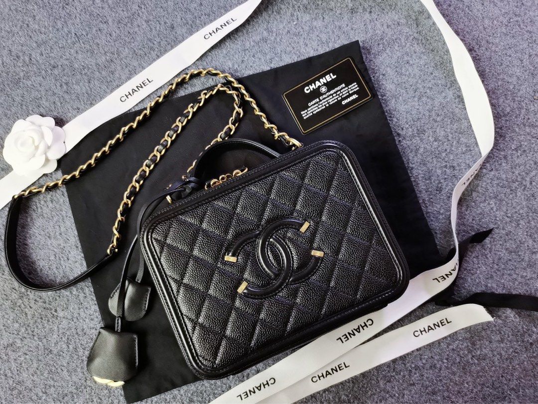 Chanel medium vanity case cheap
