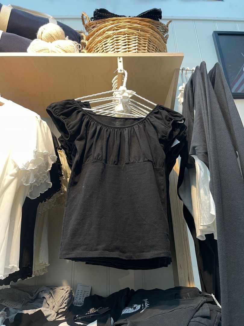 🇦🇺 Brandy Melville Casey Top, Babies Kids, Babies Kids