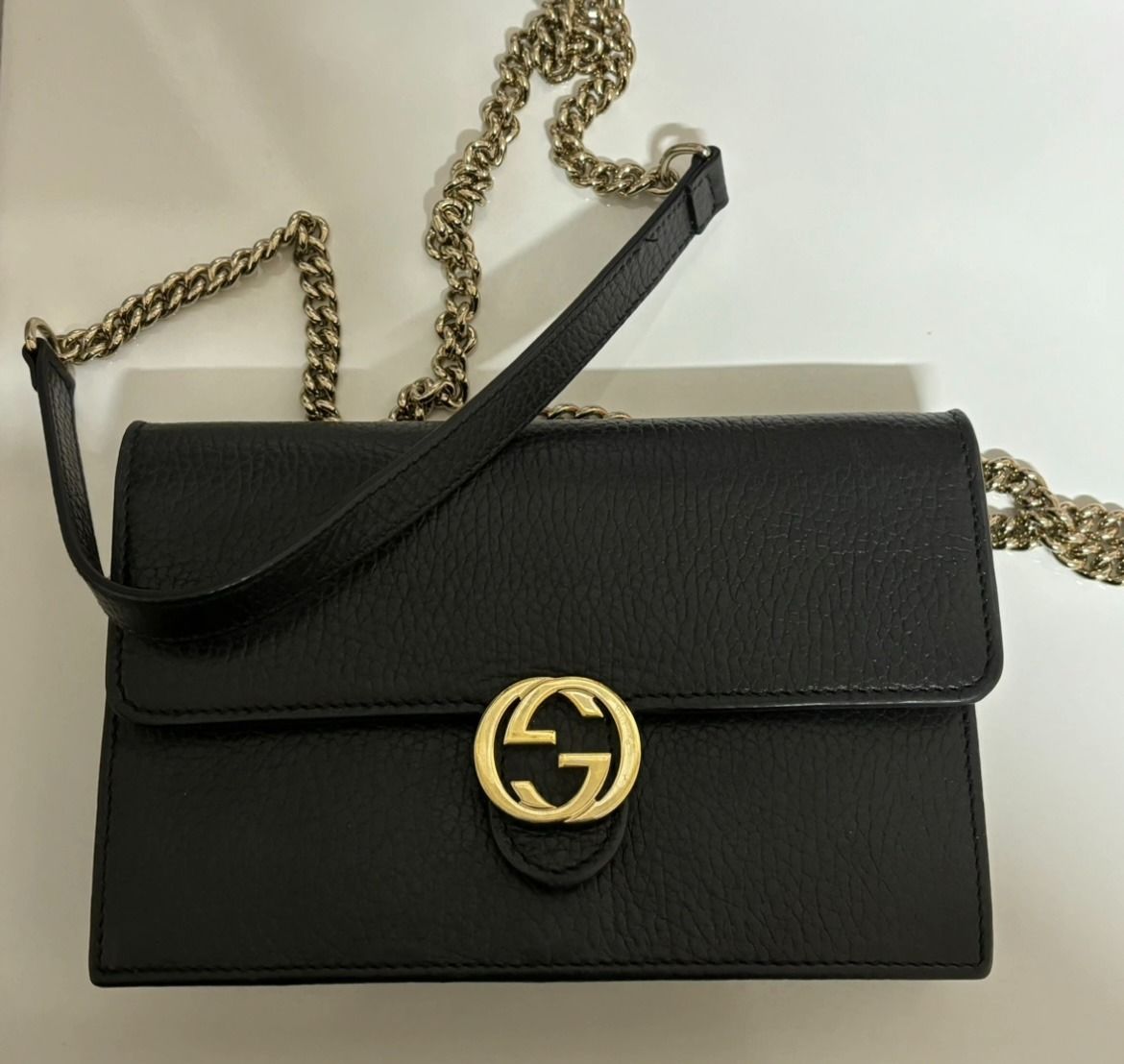 Gucci interlocking g chain wallet store