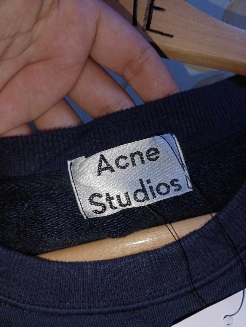 Acne Studios Donut Crewneck Sweatshirt with Hangtag fresh from bale!! (Category: Coats, Jackets and Outerwear) located in Makati City. Submitted by strada_j24 (Listing ID 1280164777, Image 3). Description: Dimension 22x24.5 Excellent Condition with Hangtag Fresh from bale!!! Price: 1199+sf Open for Video Call if sure buyer!! Guadalupe Makati Loc.