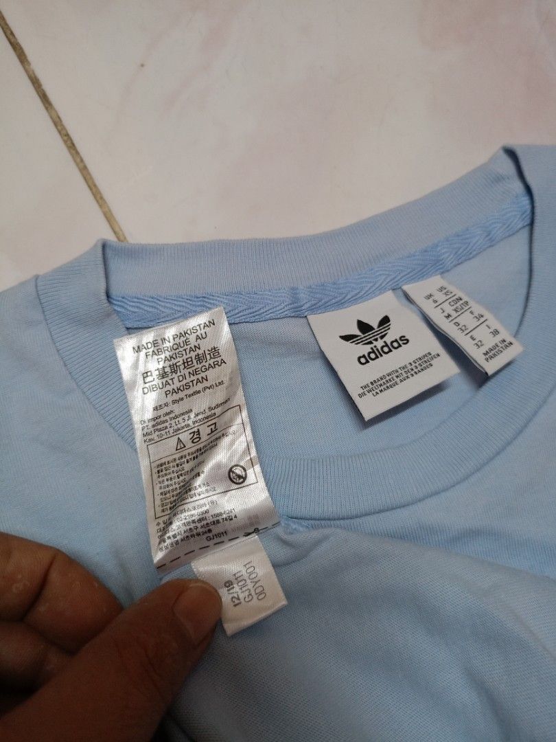 Adidas big logo Men s Fashion Activewear on Carousell