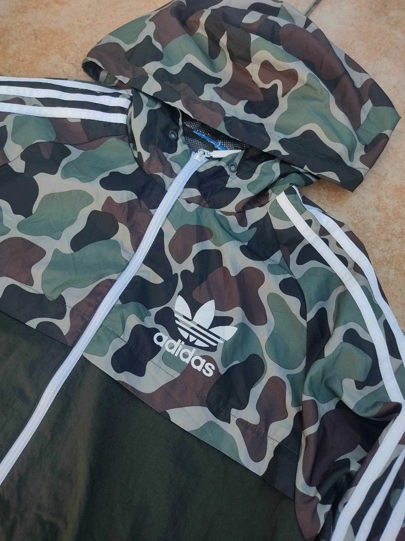 Adidas originals split khaki camo windbreaker outlet