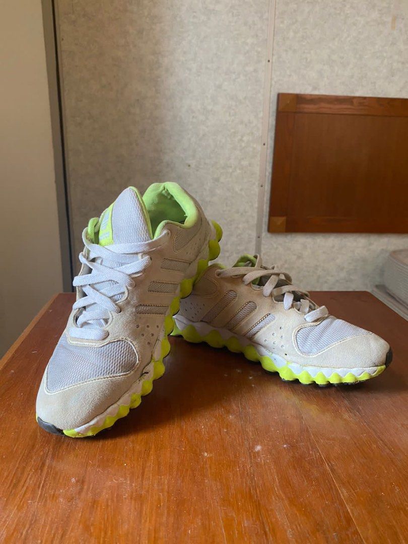 Adidas 2025 mega softcell