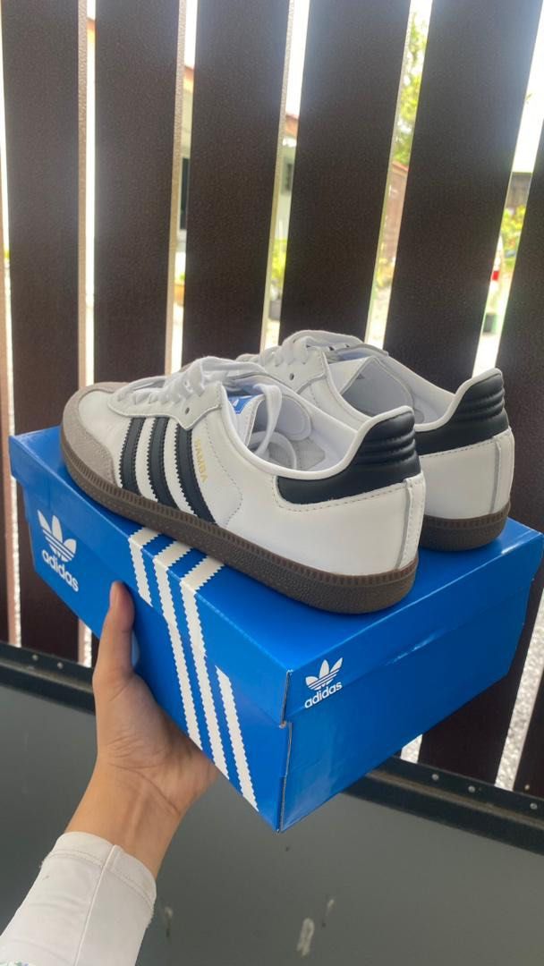 Adidas deals samba queen